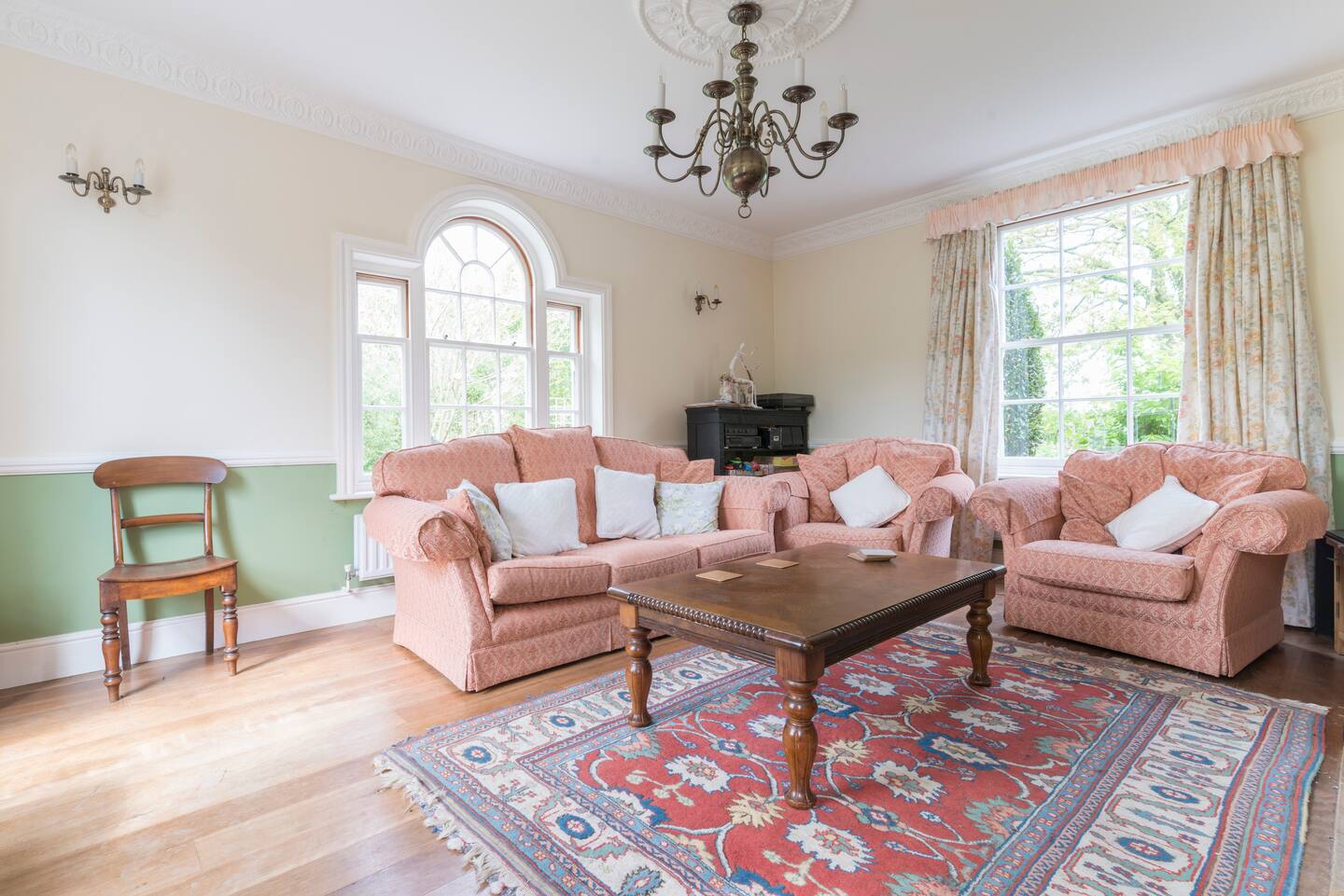Farmhouse Sitting Room 3